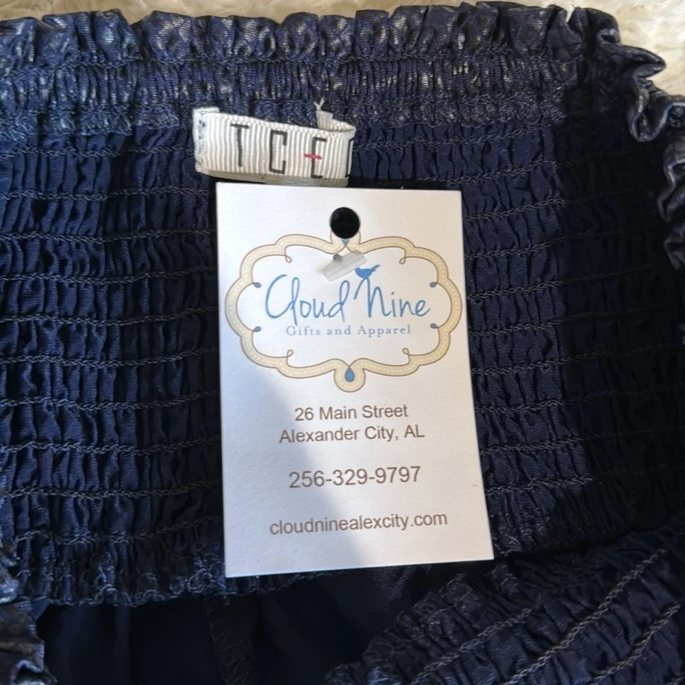 TCEC navy printed flowy shorts- Size s boutique faux leather short skort new